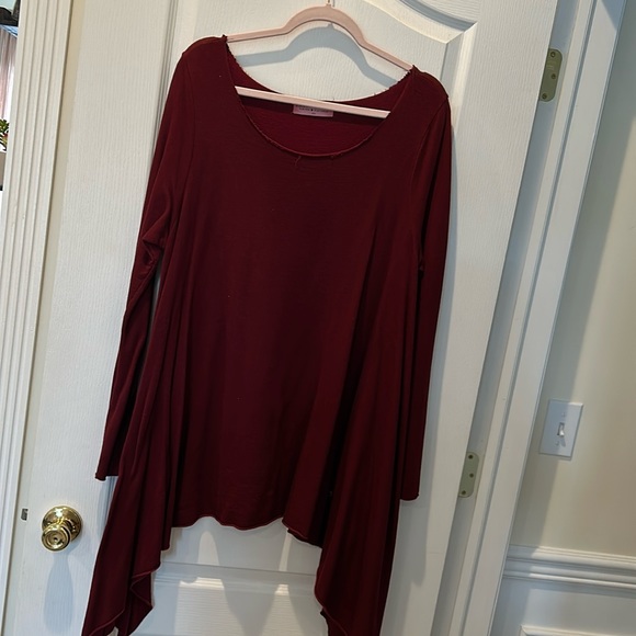 Project Social T- Large Maroon Sweatshirt- Asymmetrical Hem - Picture 1 of 2